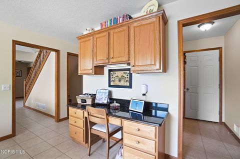 Tiny photo for 1077 Springcrest Drive, Waterville, OH 43566 (MLS # 10007601)