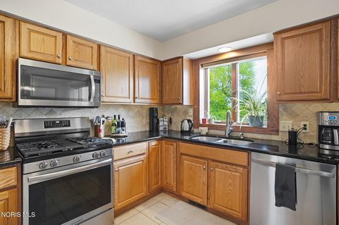Tiny photo for 1077 Springcrest Drive, Waterville, OH 43566 (MLS # 10007601)