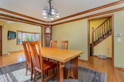 Tiny photo for 718 Johnson Street, Maumee, OH 43537 (MLS # 10014075)