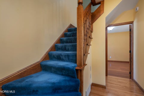 Tiny photo for 718 Johnson Street, Maumee, OH 43537 (MLS # 10014075)