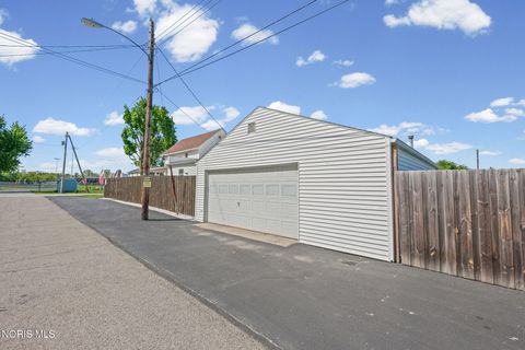 Tiny photo for 214 Walnut Street, Van Buren, OH 45889 (MLS # 10007367)