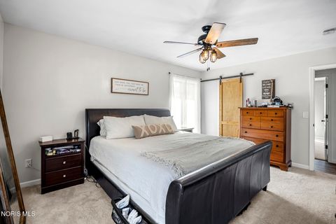 Tiny photo for 24579 Thompson Road, Perrysburg, OH 43551 (MLS # 10004562)