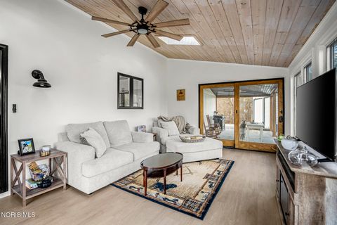 Tiny photo for 24579 Thompson Road, Perrysburg, OH 43551 (MLS # 10004562)