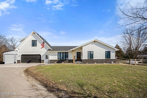 Tiny photo for 24579 Thompson Road, Perrysburg, OH 43551 (MLS # 10004562)