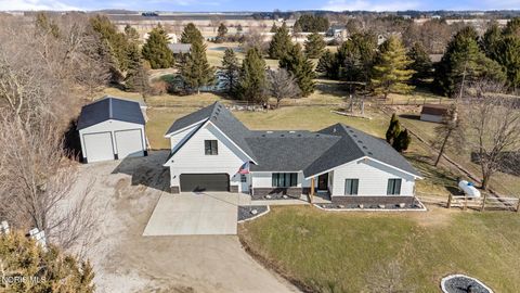 Tiny photo for 24579 Thompson Road, Perrysburg, OH 43551 (MLS # 10004562)