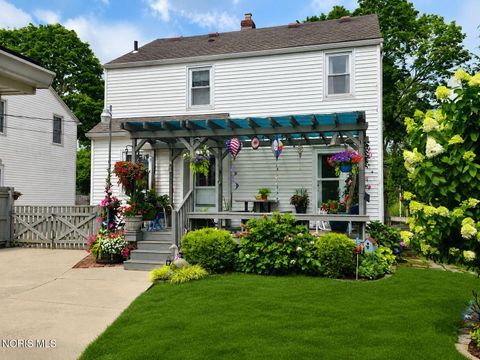 Tiny photo for 4458 Garrison Road, Toledo, OH 43613 (MLS # 10010820)