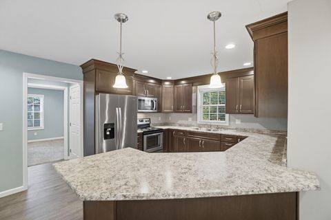 Tiny photo for 726 S Oak Street, Ottawa, OH 45875 (MLS # 10000111)