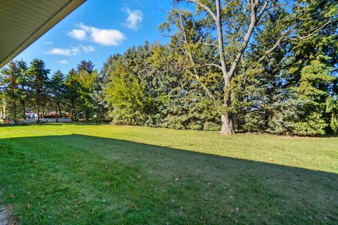 Tiny photo for 726 S Oak Street, Ottawa, OH 45875 (MLS # 10000111)