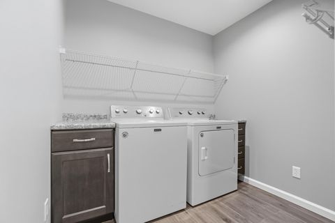 Tiny photo for 726 S Oak Street, Ottawa, OH 45875 (MLS # 10000111)
