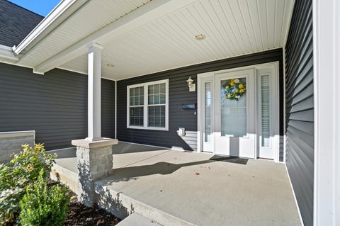 Tiny photo for 726 S Oak Street, Ottawa, OH 45875 (MLS # 10000111)