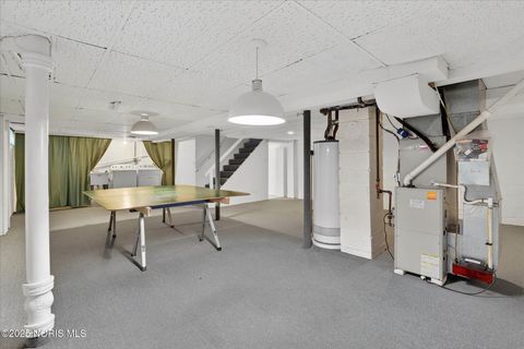 Tiny photo for 629 Pierce Street, Maumee, OH 43537 (MLS # 10002614)