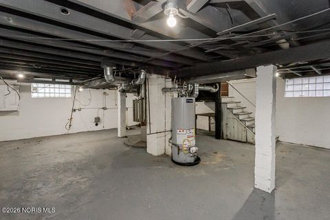 Tiny photo for 734 Brighton Avenue, Toledo, OH 43609 (MLS # 10003443)