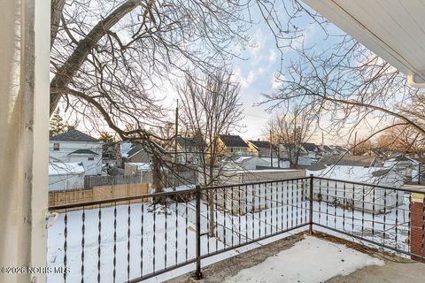 Tiny photo for 734 Brighton Avenue, Toledo, OH 43609 (MLS # 10003443)