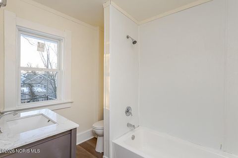 Tiny photo for 734 Brighton Avenue, Toledo, OH 43609 (MLS # 10003443)