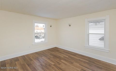 Tiny photo for 734 Brighton Avenue, Toledo, OH 43609 (MLS # 10003443)