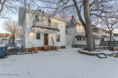 Tiny photo for 734 Brighton Avenue, Toledo, OH 43609 (MLS # 10003443)