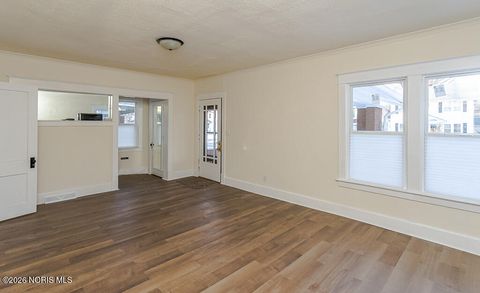 Tiny photo for 734 Brighton Avenue, Toledo, OH 43609 (MLS # 10003443)