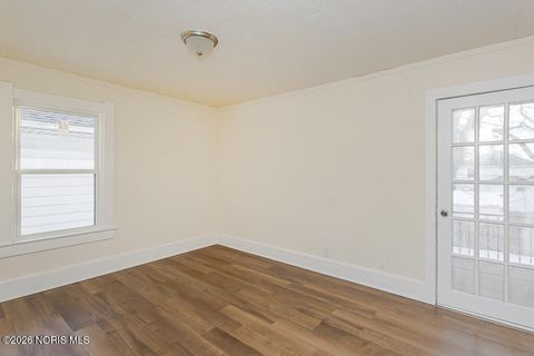 Tiny photo for 734 Brighton Avenue, Toledo, OH 43609 (MLS # 10003443)