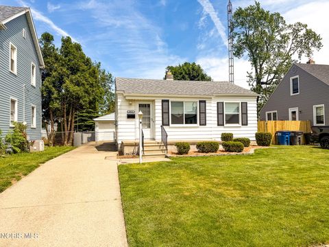 Homes For Sale - 4810 295th Street<br/> Toledo, OH 43611