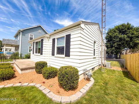 Tiny photo for 4810 295th Street, Toledo, OH 43611 (MLS # 10008545)