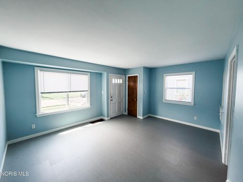 Tiny photo for 4810 295th Street, Toledo, OH 43611 (MLS # 10008545)