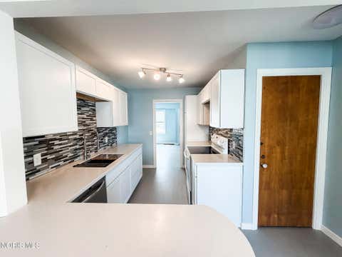 Tiny photo for 4810 295th Street, Toledo, OH 43611 (MLS # 10008545)