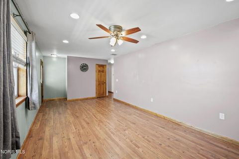 Tiny photo for 1032 Adams Street, Findlay, OH 45840 (MLS # 10005185)