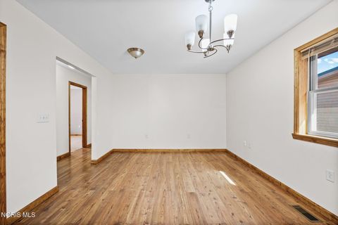 Tiny photo for 1032 Adams Street, Findlay, OH 45840 (MLS # 10005185)