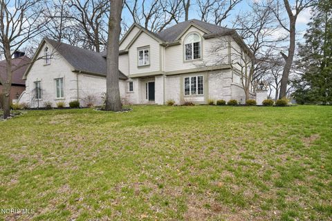 Photo of 9114 Oak Valley Road, Holland, OH 43528 (MLS # 10006312)