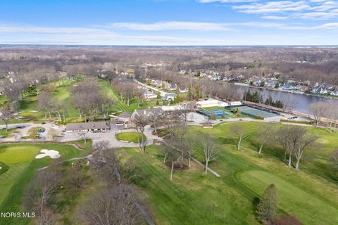 Tiny photo for 9114 Oak Valley Road, Holland, OH 43528 (MLS # 10006312)