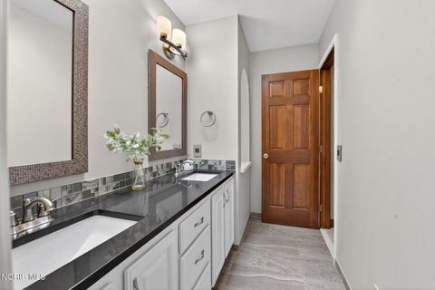 Tiny photo for 9114 Oak Valley Road, Holland, OH 43528 (MLS # 10006312)