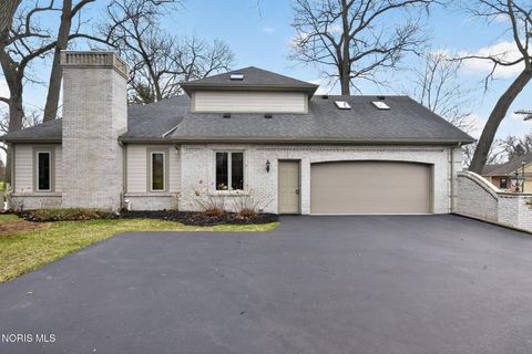 Tiny photo for 9114 Oak Valley Road, Holland, OH 43528 (MLS # 10006312)