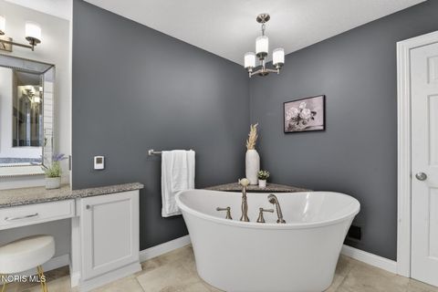 Tiny photo for 9114 Oak Valley Road, Holland, OH 43528 (MLS # 10006312)