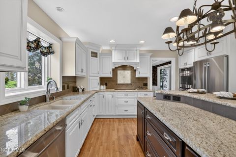 Tiny photo for 9114 Oak Valley Road, Holland, OH 43528 (MLS # 10006312)