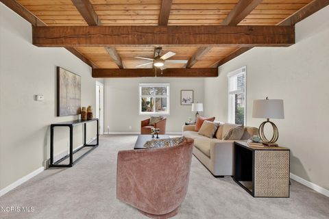 Tiny photo for 6927 Regents Park Boulevard, Toledo, OH 43617 (MLS # 10004832)