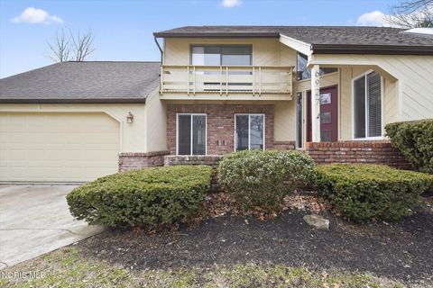 Tiny photo for 6927 Regents Park Boulevard, Toledo, OH 43617 (MLS # 10004832)