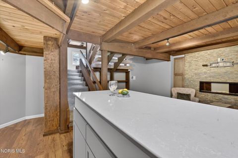 Tiny photo for 6927 Regents Park Boulevard, Toledo, OH 43617 (MLS # 10004832)