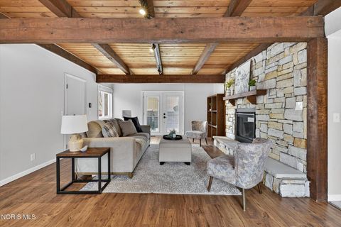 Tiny photo for 6927 Regents Park Boulevard, Toledo, OH 43617 (MLS # 10004832)