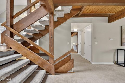 Tiny photo for 6927 Regents Park Boulevard, Toledo, OH 43617 (MLS # 10004832)