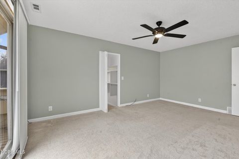 Tiny photo for 6927 Regents Park Boulevard, Toledo, OH 43617 (MLS # 10004832)