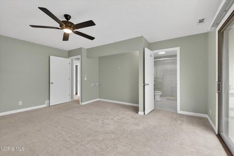 Tiny photo for 6927 Regents Park Boulevard, Toledo, OH 43617 (MLS # 10004832)