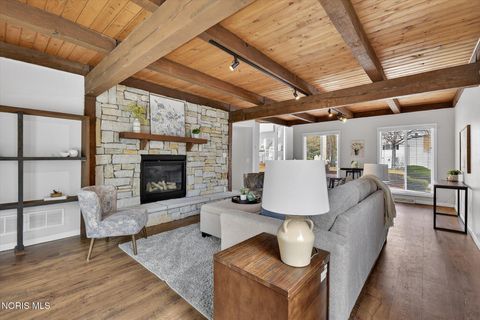 Tiny photo for 6927 Regents Park Boulevard, Toledo, OH 43617 (MLS # 10004832)