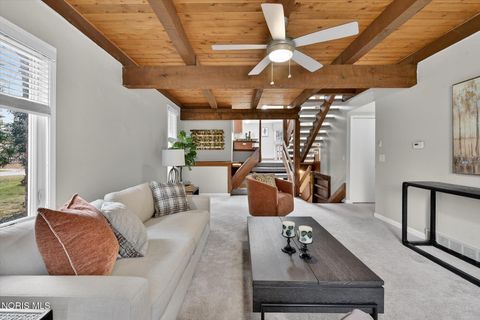 Tiny photo for 6927 Regents Park Boulevard, Toledo, OH 43617 (MLS # 10004832)