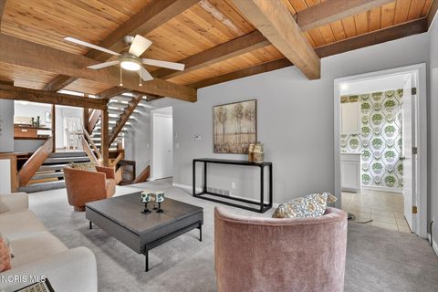 Tiny photo for 6927 Regents Park Boulevard, Toledo, OH 43617 (MLS # 10004832)