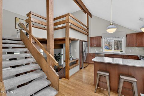 Tiny photo for 6927 Regents Park Boulevard, Toledo, OH 43617 (MLS # 10004832)