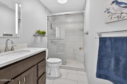 Tiny photo for 6927 Regents Park Boulevard, Toledo, OH 43617 (MLS # 10004832)