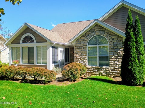 Condo For Sale - 2279 Whispering Pines Drive<br/> Toledo, OH 43617