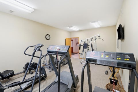 Tiny photo for 2279 Whispering Pines Drive, Toledo, OH 43617 (MLS # 10014011)