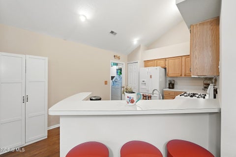 Tiny photo for 2279 Whispering Pines Drive, Toledo, OH 43617 (MLS # 10014011)
