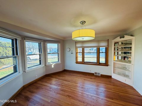 Tiny photo for 508 Ralston Avenue, Defiance, OH 43512 (MLS # 10005474)